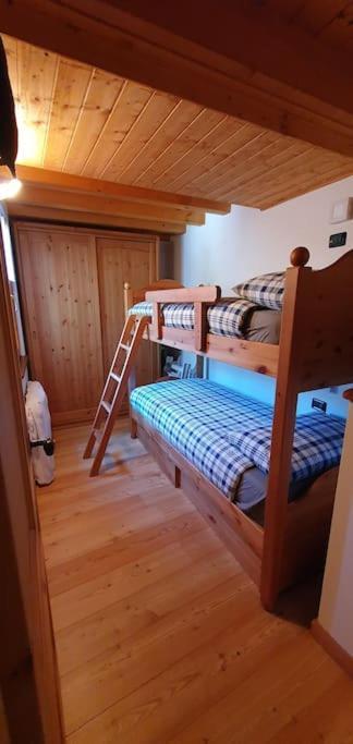 Residenza Sofia - Ponte Di Legno Fraz. Pezzo Villa Buitenkant foto